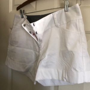 Express design studio. Size 8.